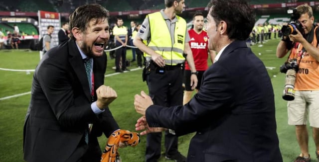 Mateu Alemany y Marcelino celebran la Copa del Rey de 2019 obtenida con el Valencia CF