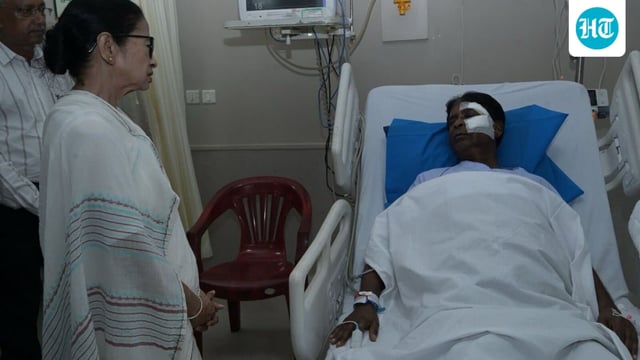 Mamata meets BJP MP Khagen Murmu