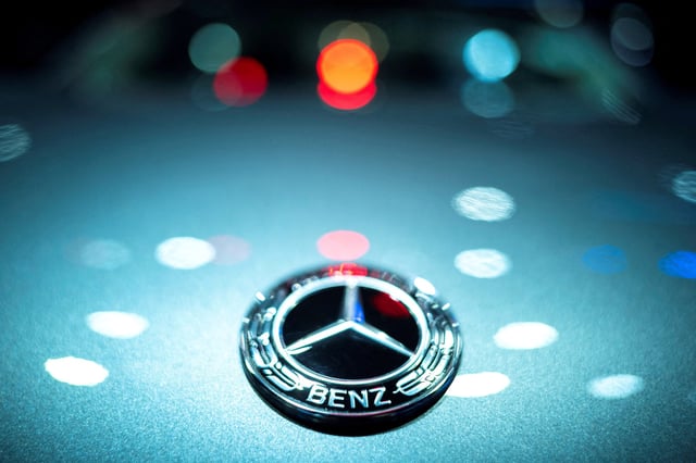 The Mercedes-Benz logo is seen at the 43rd Bangkok International Motor Show, in Bangkok, Thailand, March 22, 2022. REUTERS/Athit Perawongmetha/File Photo