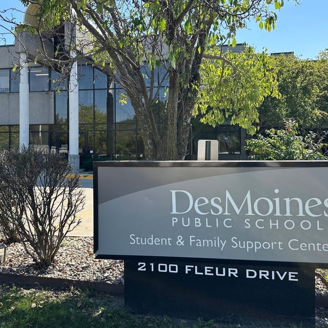 Des Moines, Iowa, school's administrative offices are shown Friday, Sept. 26, 2025. (AP Photo/Scott McFetridge)