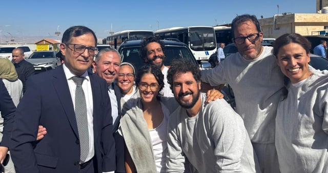Los seis mexicanos que participaron en la misión humanitaria en Gaza ya salieron de Israel. Foto: SRE