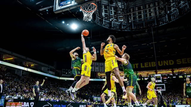 Alba Berlin im Spiel gegen Trier