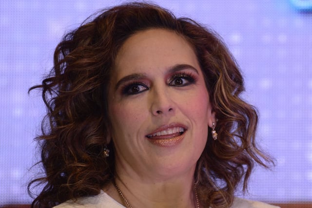 Angélica asegura que a los latinos no les alcanza para comprar un boleto del Super Bowl.