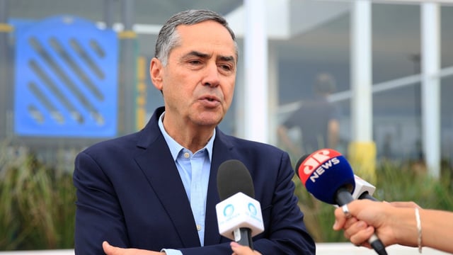 Ministro deixou a presidência do STF na semana passada e vem sinalizando que pode se aposentar antes da idade limite.