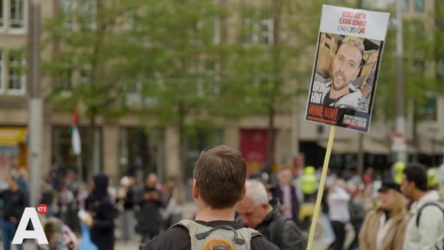 Op de Dam is stilgestaan bij de aanval door Hamas en gevraagd om vrijlating gijzelaars 