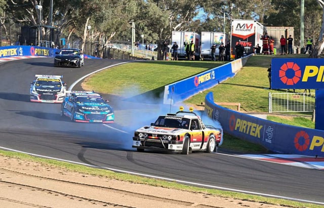 Travis Pastrana lights it up at Bathurst. Image: Richard Gresham / Speedcafe