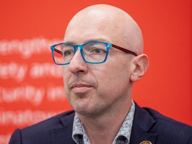  Mayoral candidate Andrew Knack takes part in The Chinatown Safety Council and REACH Edmonton’s municipal election mixer at the Chinatown Transformation Collaborative Society in Edmonton on Saturday, Oct. 4, 2025.