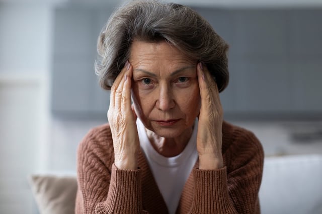 Dementia patients exhibit distress in various ways. (fast-stock/Shutterstock)
