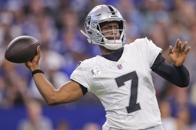 Geno Smith #7 of the Las Vegas Raiders throws the ball during the NFL 2025 game between Las Vegas Raiders and Indianapolis Colts at Lucas Oil Stadium on October 5, 2025 in Indianapolis, Indiana.