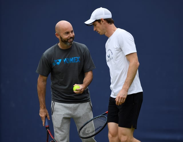 Tennis - ATP 500 - Fever-Tree Championships - The Queen's Club, London, Britain - June 19, 2019   Britain's Andy Murray with coach Jamie Delgado during practice    Action Images via Reuters/Tony O'Brien
