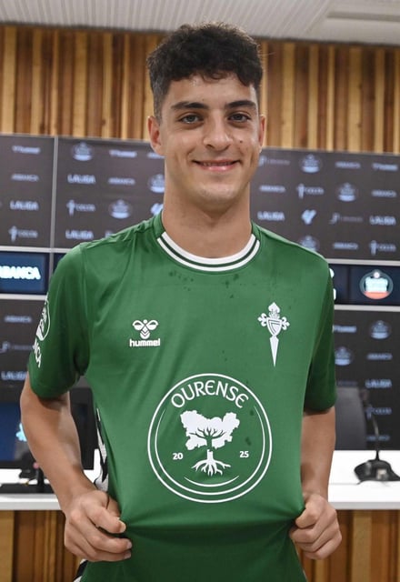 Hugo Álvarez, con la camiseta de la cita solidaria. |  Pablo H. Gamarra