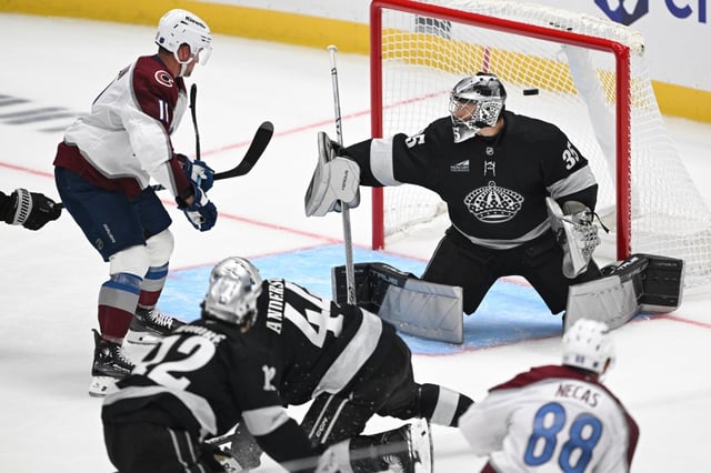 The Colorado Avalanche’s Martin Necas, bottom right, scores past Kings goaltender Darcy Kuemper, top right, during the third period of an NHL season opener on Tuesday night at Crypto.com Arena. (Photo by David Crane, Los Angeles Daily News/SCNG)