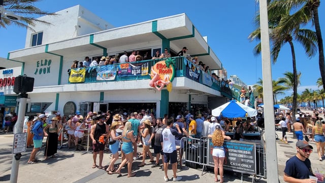 People outside Elbo Room bar in Florida