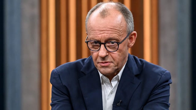 Was hat der Kanzler bloß bei der Rente vor? Aus Union und SPD kommt Ablehnung!