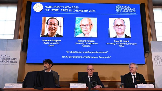 Fotos von Susumu Kitagawa, Richard Robson und Omar M. Yaghi.