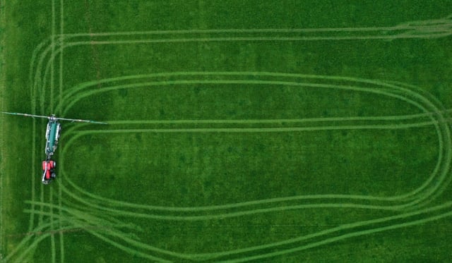 Die Wasserwirtschaft in Deutschland hat nach einem Urteil des Bundesverwaltungsgerichts zur Nitrat-Belastung strengere Regeln für die Landwirtschaft beim Düngen gefordert.