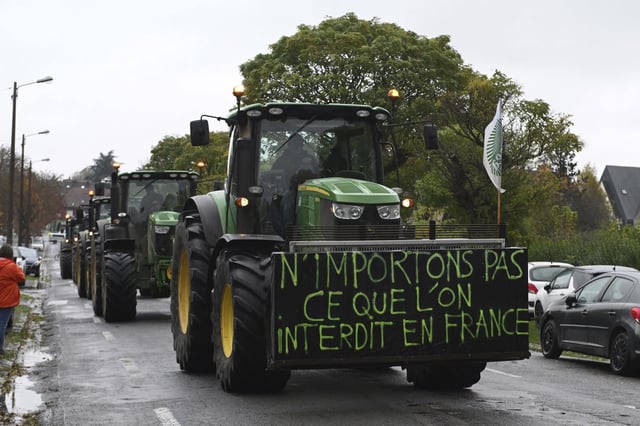 Protesta de agricultores franceses contra el acuerdo UE-Mercosur, que consideran que supondrá competencia desleal.