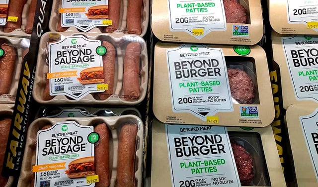 Europa busca prohibir términos como 'hamburguesa' o 'salchicha' en productos vegetarianos