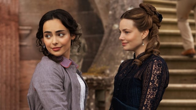 Aubri Ibrag and Kristine Froseth as Lizzy and Nan in 'The Buccaneers'