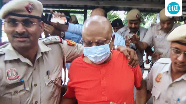 New Delhi: Self-styled godman Chaitanyananda Saraswati being produced at the Patiala House Court in a sexual harassment case, in New Delhi, Friday, Oct. 3, 2025. (PTI Photo)(PTI10_03_2025_000245B)