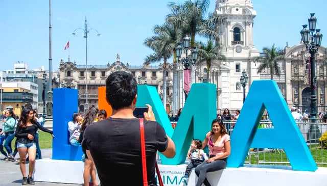 Octubre 2025 en Perú: ¿Cuántos feriados y días no laborables habrá para el sector público y privado? | Foto: Andina