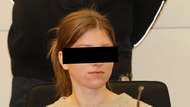 Eine Postbotin in Dresden steht wegen Totschlags an ihrem Baby vor Gericht.