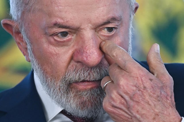 Lula convocou ministros e líderes do governo para definir estratégia diante de possível derrota com “MP da Taxação”.