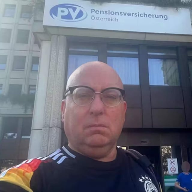 Die 62-Jährige Waltraud will früher in Pension, weil sie ihr Geschlecht gewechselt hat. 