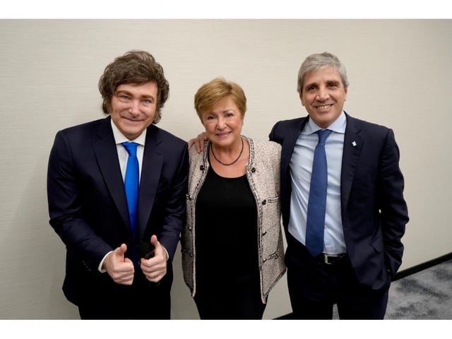 Reunión en Nueva York: Javier Milei, Kristalina Georgieva del FMI y Luis Caputo.