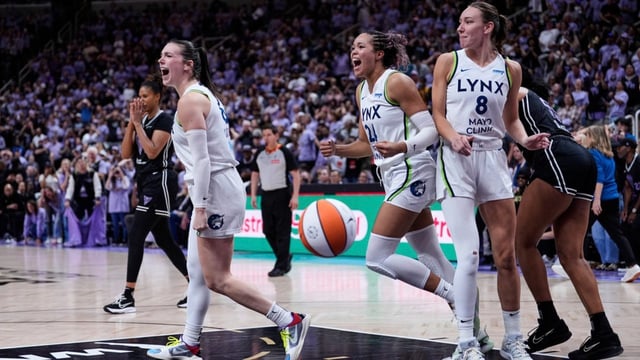 From left, Minnesota Lynx's Bridget Carleton, Napheesa Collier and Alanna Smith celebrate after the team's victory over the Golden State Valkyries in the first round of the WNBA basketball playoffs Wednesday, Sept. 17, 2025, in San Jose, Calif. (AP Photo/Godofredo A. Vásquez)
