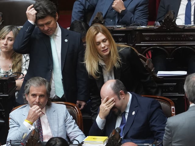 Política 
La en diputados busca frenar los DNU y citar a Karina Milei tras la salida de Espert comisión Presupuesto
Lilia Lemoine Bertie Benegas Lynch
Foto Guillermo Rodriguez Adami - FTP CLARIN GRA06759.jpg Z