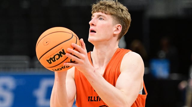 Mar 20, 2025; Milwaukee, WI, USA; Illinois Fighting Illini guard Kasparas Jakucionis (32) shoots the ball during NCAA Tournament First Round Practice at Fiserv Forum. Mandatory Credit: Benny Sieu-Imagn Images
