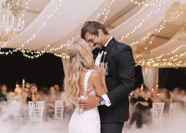 Springbok star Eben Etzebeth celebrates second anniversary with with Anlia. Image via Instagram @anliastar