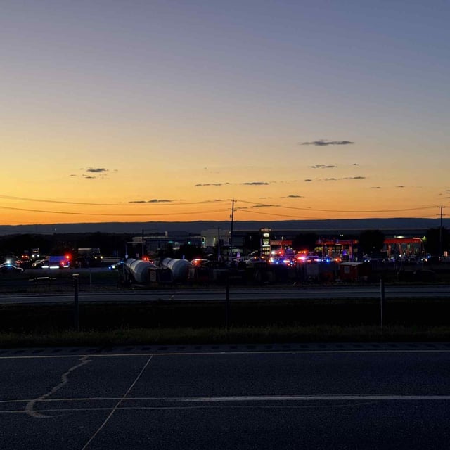 Scene of police incident on I-81 S in Franklin County (Courtesy: Kelly Eichelberger)