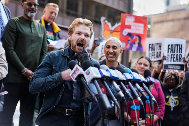 Rev. David Black of First Presbyterian Church of Chicago, speaks during a protest in Daley Plaza, Monday, Sept. 8, 2025, in Chicago. (AP Photo/Carolyn Kaster)