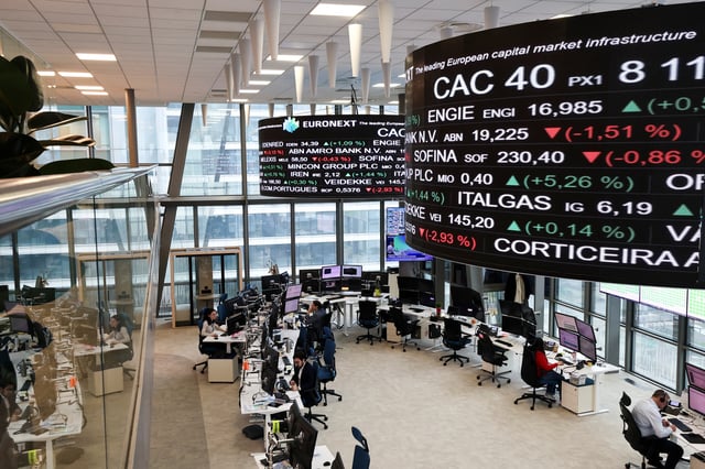 People work at the trading floor of the Euronext stock exchange in the La Defense business district in Paris, France, March 10, 2025. REUTERS/Benoit Tessier