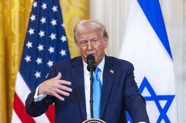 El presidente de EEUU, Donald Trump, aseguró que merece ganar el Nobel de Paz, aunque presiente que nunca se lo darán