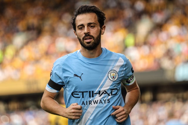 bernardo Silva 20 Man City in action during the Premier League football match between Wolverhampton Wanderers and Manchester City at Molineux stadium in Wolverhampton, England Photo by Natalie Mincher/Sports Press Photo PUBLICATIONxNOTxINxBRAxMEX Copyright: xx Sportspressphoto_SPR11637
