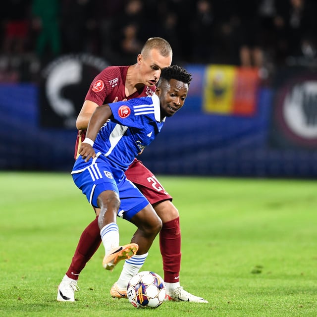 Samuel Asamoah hier im Trikot seines rumänischen Ex-Klubs FCU 1948 Craiova.