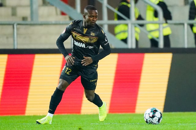 Samuel Asamoah of Sint Truiden VV during the Jupiler Pro League match between KV Mechelen and Sint Truiden VV at Achter de Kazerne in Mechelen, Belgium, on September 26, 2020.