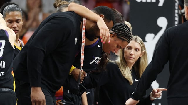 Drittes Finale verloren und verletzt: WNBA-Star Sabally musste vorzeitig vom Feld.