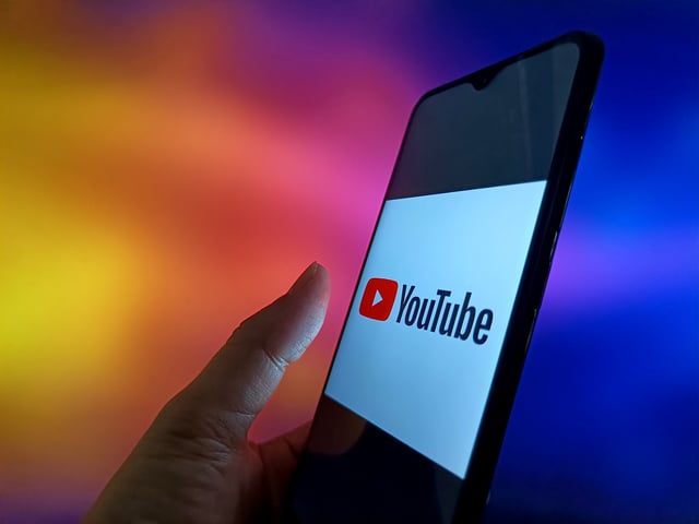 SUQIAN, CHINA - SEPTEMBER 17, 2025 - An illustration photo shows YouTube logo in a smartphone in Suqian, Jiangsu Province, China on September 17, 2025. (Photo credit should read CFOTO/Future Publishing via Getty Images)