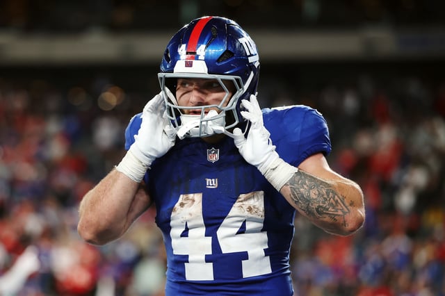 Cam Skattebo #44 of the New York Giants in action during the NFL 2025 game against the Kansas City Chiefs at MetLife Stadium on September 21, 2025 in East Rutherford, New Jersey.