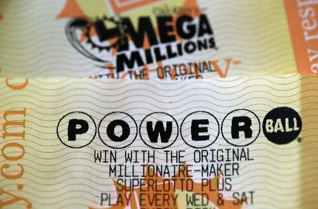 The jackpot winner will have the option to take a lump-sum payment of $321.1 million or take the full $638 million jackpot spread over 30 years.