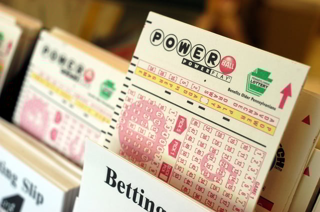 The jackpot winner will have the option to take a lump-sum payment of $344.7 million or take the full $685 million jackpot spread over 30 years.