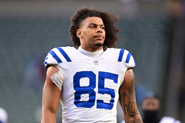 FILE - Indianapolis Colts tight end Drew Ogletree (85) walks off the field after an NFL football game against the Cincinnati Bengals on Sunday, Dec. 10, 2023, in Cincinnati. Ogletree was arrested on domestic violence charges on Friday, Dec. 29, according to court records. (AP Photo/Emilee Chinn, File)