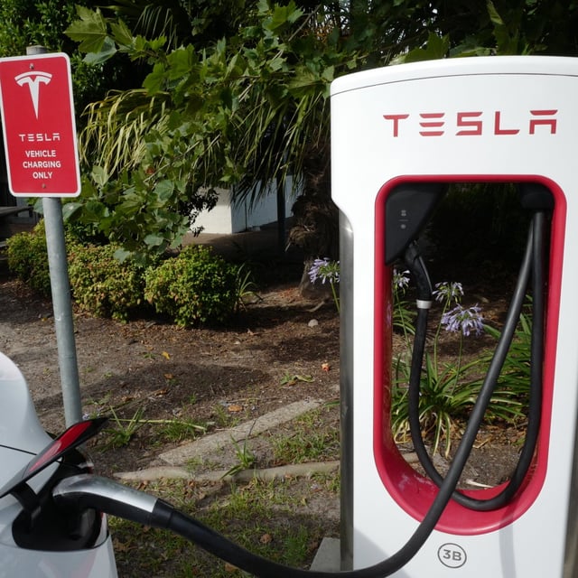 Tesla has updated its range estimates following complaints of exaggeration. 