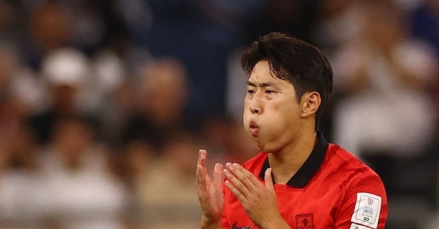 Soccer Football - FIFA World Cup Qatar 2022 - Group H - South Korea v Ghana - Education City Stadium, Al Rayyan, Qatar - November 28, 2022  South Korea's Lee Kang-in reacts REUTERS/Kai Pfaffenbach/File Photo
