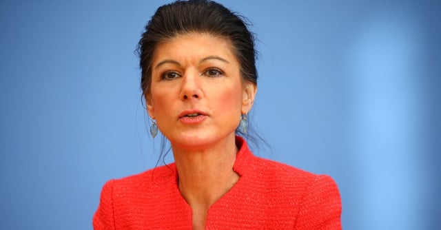 Sahra Wagenknecht, once a leading figure of Germany's leftist party Die Linke, speaks during the founding news conference of her new party Alliance Sahra Wagenknecht (BSW) for the upcoming 2024 European parliamentary elections, in Berlin, Germany, January 8, 2024. REUTERS/Nadja Wohlleben