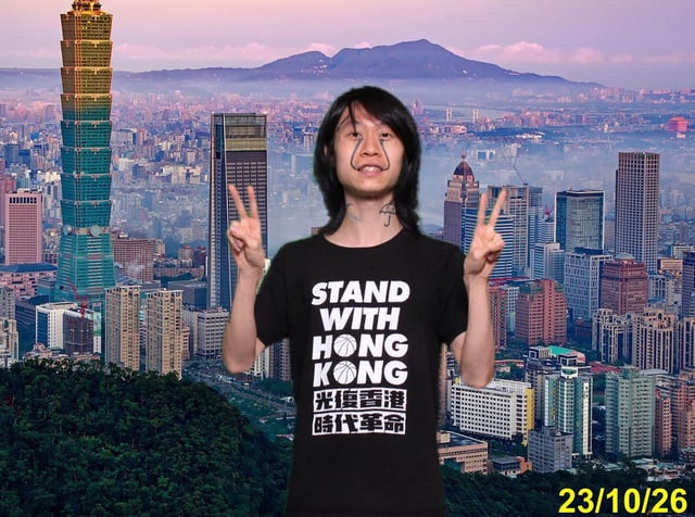 Chu Kai-pong is shown wearing an offensive T-shirt in pictures uploaded to his Facebook profile. Photo: Facebook/@Mutong Chu